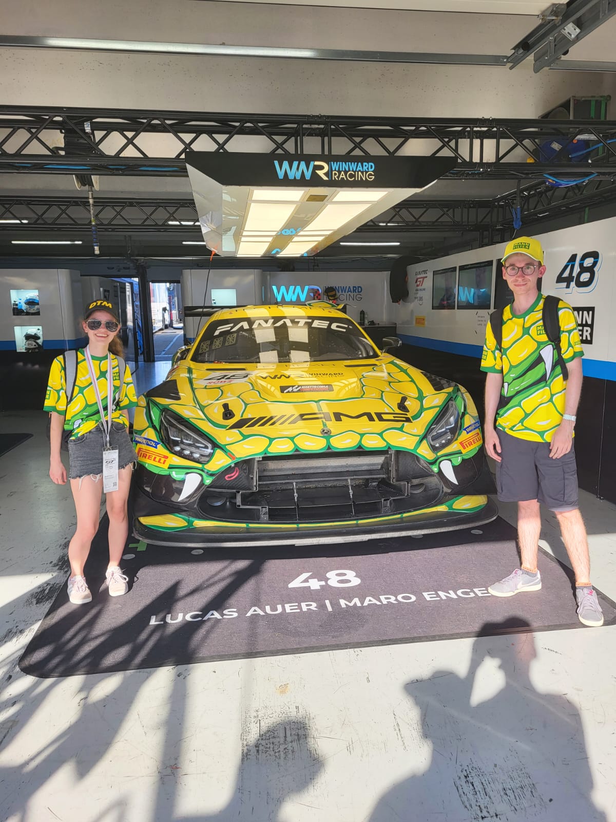 In der Box von Winward Racing Team MANN-FILTER nachdem Sieg